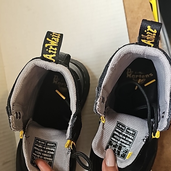 Doc Martens men's size 6 ladies size 7 - Picture 7 of 9